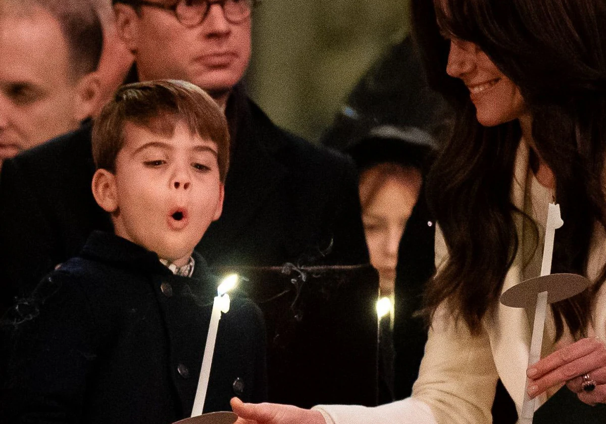 Kate Middleton junto a su hijo Luis