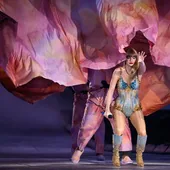Lo nunca visto: los fans de Taylor Swift llevan pañales para adultos a sus conciertos