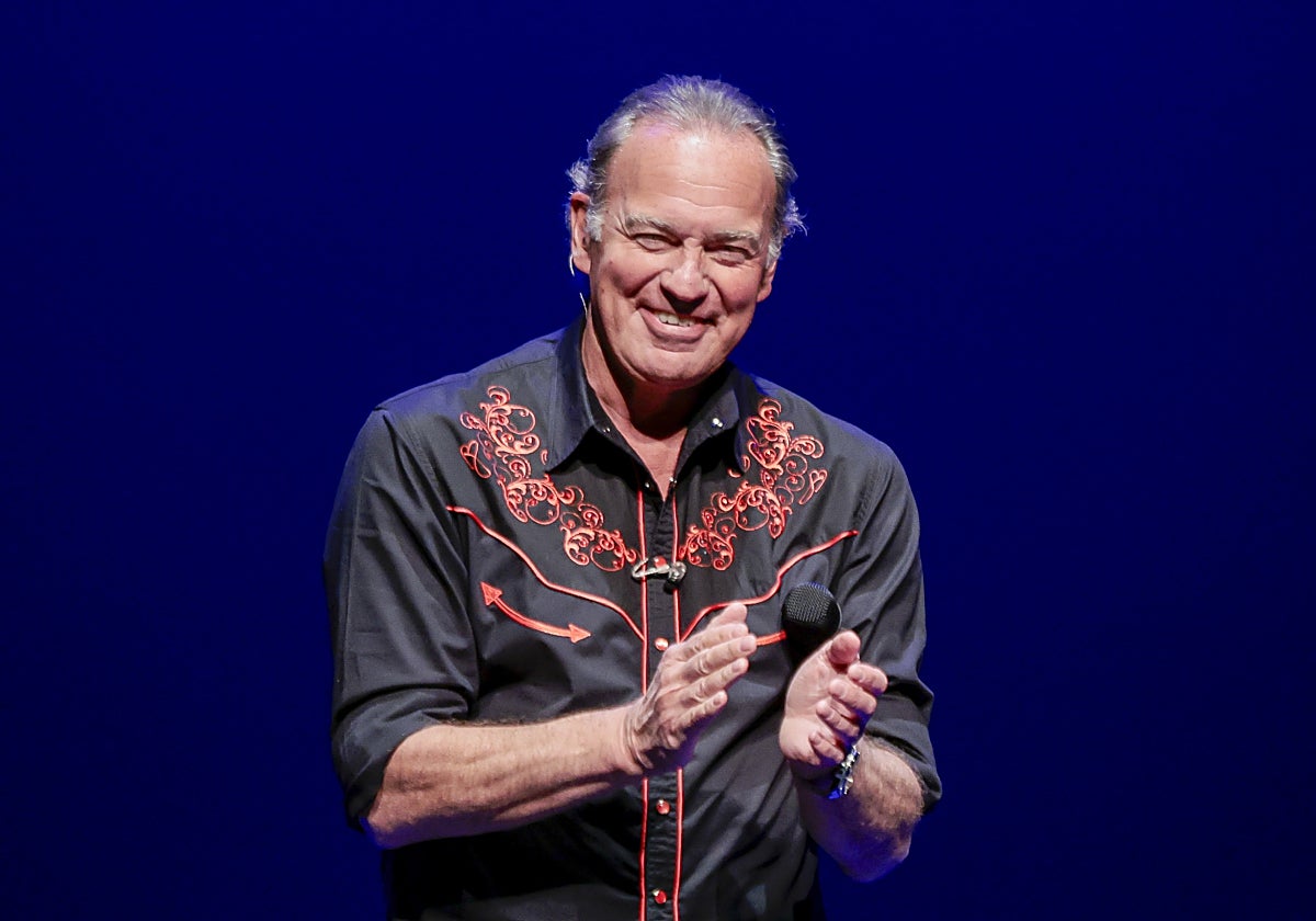 Bertín Osborne, en su concierto de reaparición en San Sebastián de los Reyes a finales de abril.