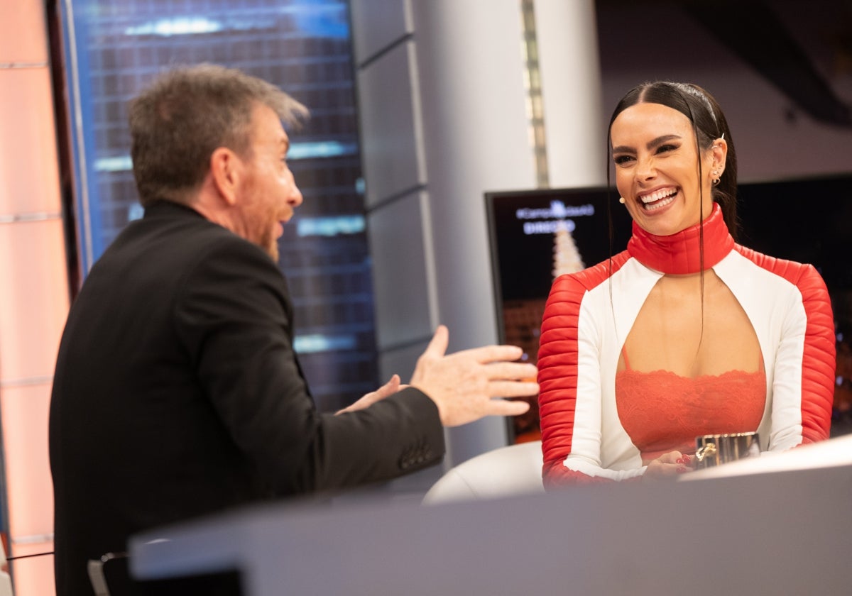 Cristina Pedroche, con Pablo Motos en 'El Hormiguero' durante su última visita, en diciembre del pasado año.