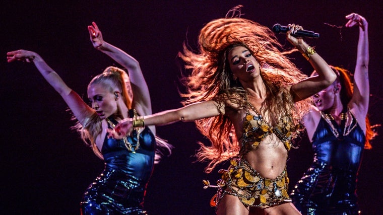 Eleni Foureira durante una presentación