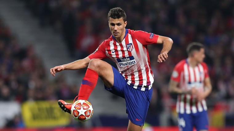 Rodri Hernández durante su etapa en el Atlético de Madrid