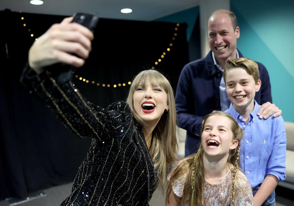 El Príncipe Guillermo y sus hijos con Taylor Swift