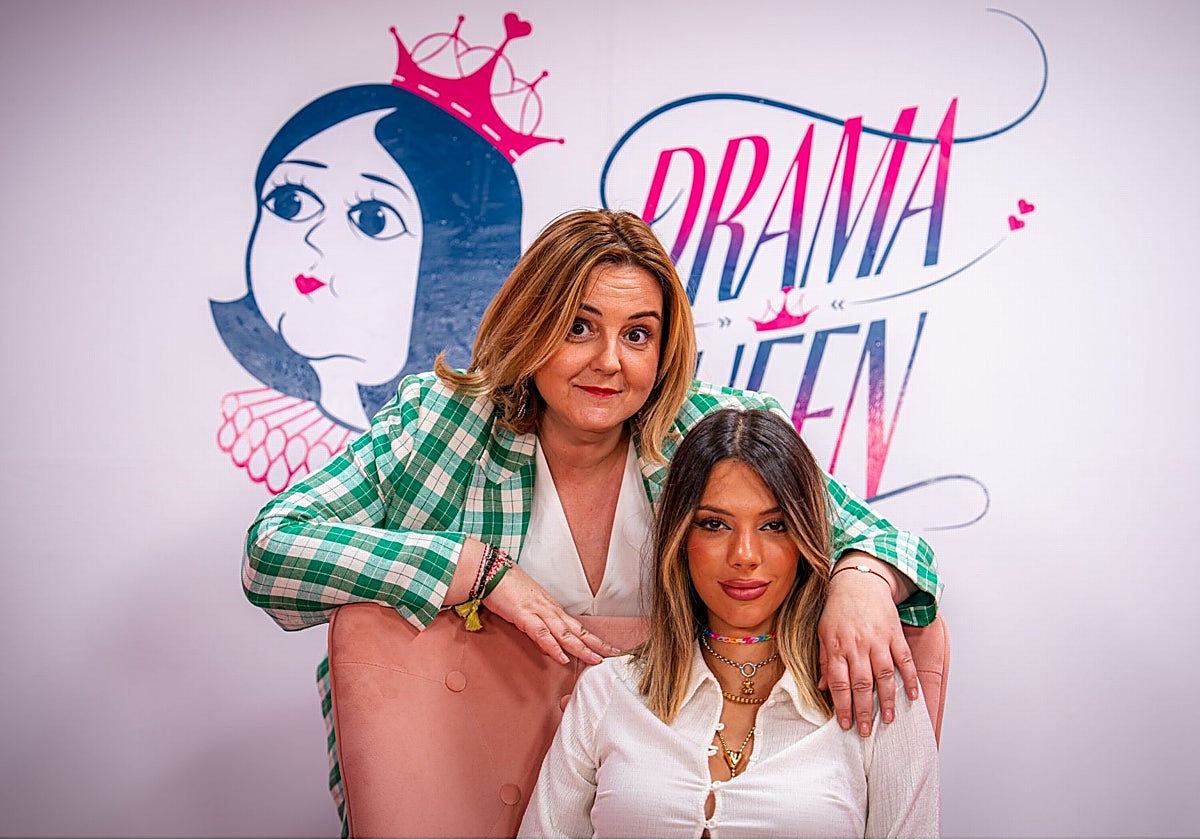 Alejandra Rubio y Pilar Vidal en el pódcast Drama Queen
