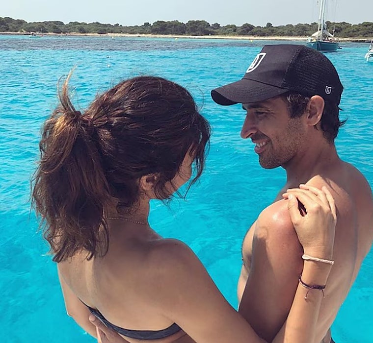 El exfutbolista Raúl y Mamen Sanz celebran sus bodas de plata lo grande por los fiordos noruegos