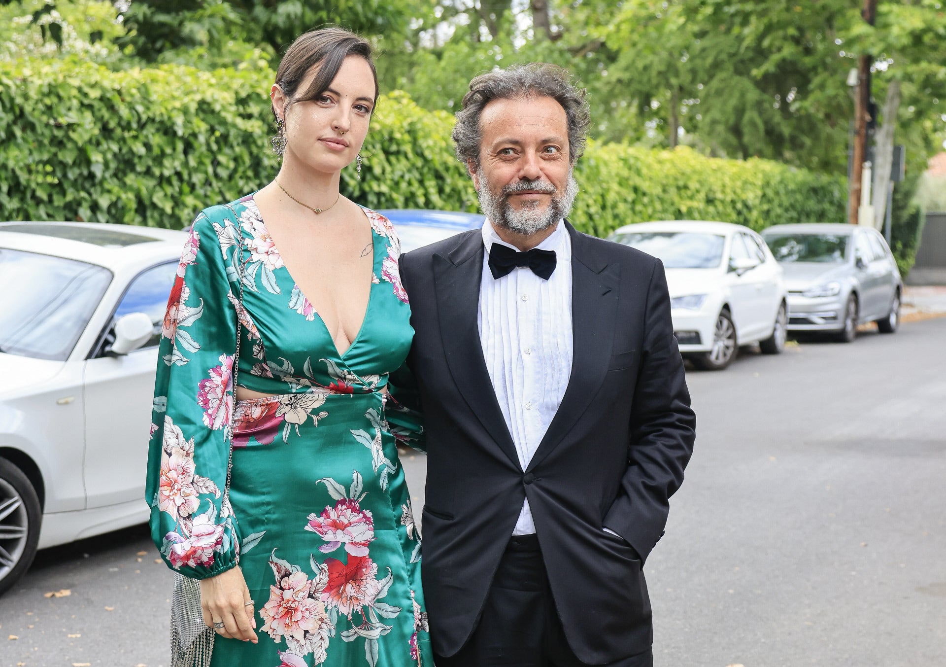 Invitados llegando a la boda