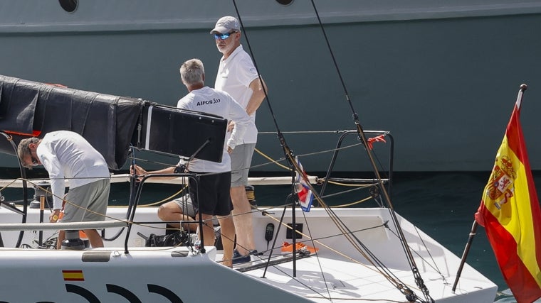 El Rey Felipe VI llegando a la base naval mallorquina de Porto Pi