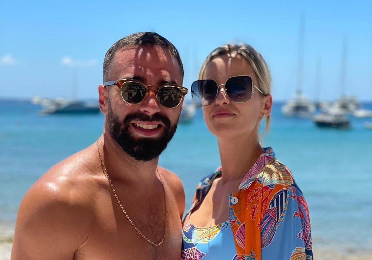 Dani Carvajal y Daphne Cañizares en uno de sus viajes a Ibiza