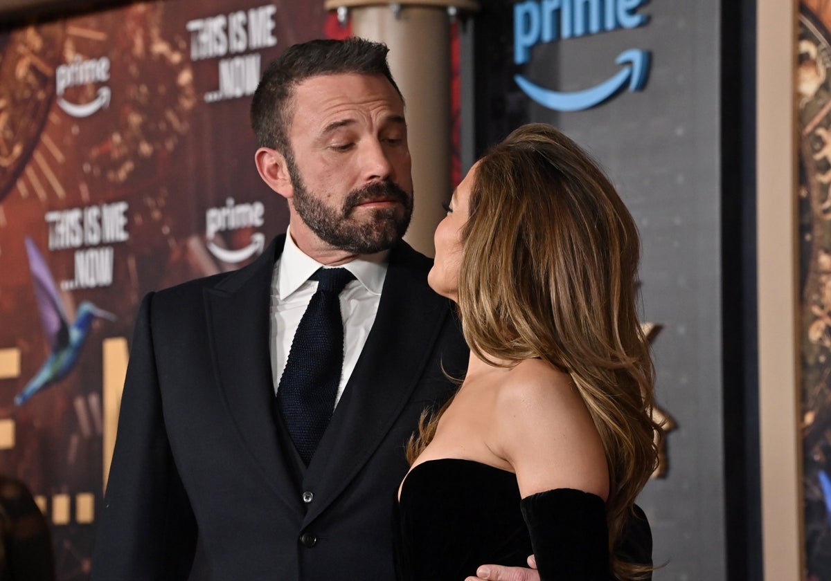 Ben Affleck y Jennifer Lopez, durante un acto promocional.