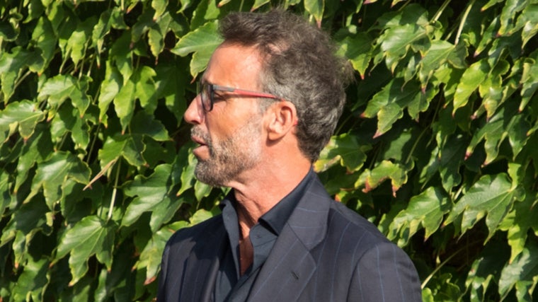 Álvaro Muñoz Escassi, durante la boda de Jordi Cruz y Rebecca Lima.