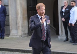 El Príncipe Harry busca un nuevo comienzo en Reino Unido