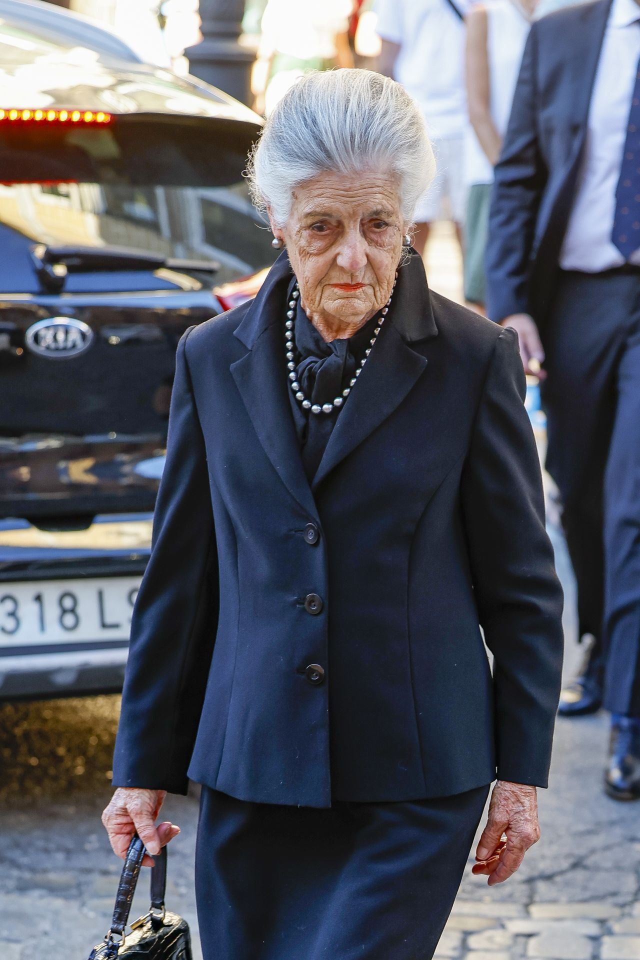 Teresa de Borbón dos Sicilias en la misa funeral de Juan Gómez-Acebo