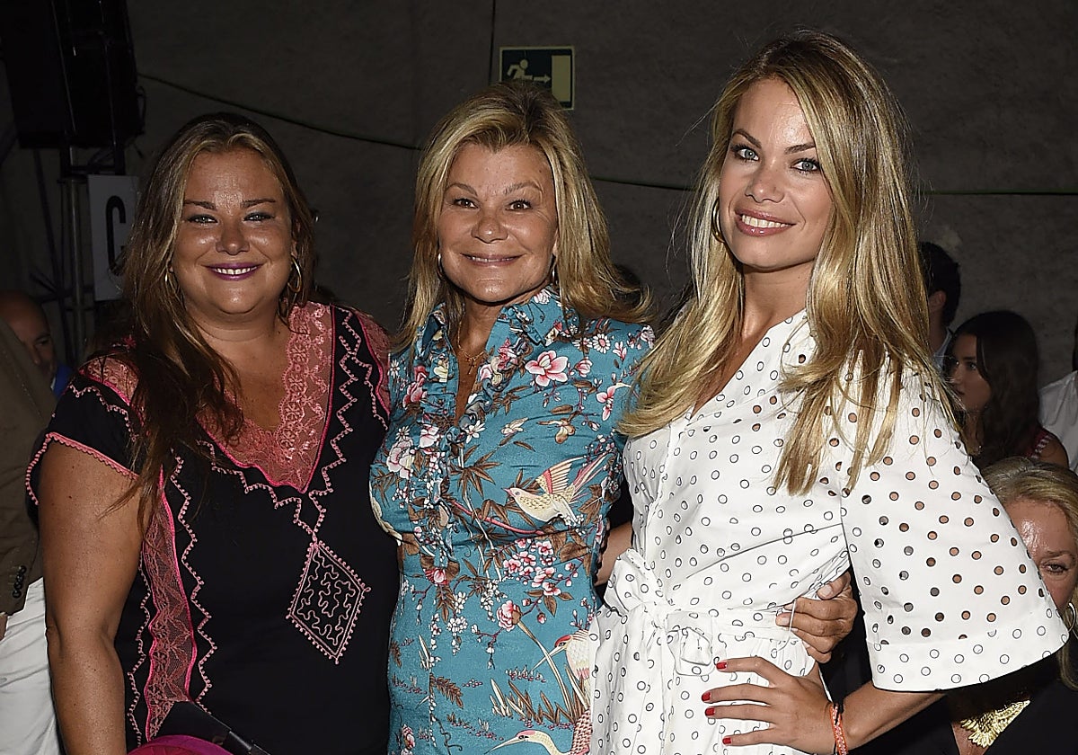 Caritina, Cari Lapique y Carla Goyanes, en una imagen de archivo.