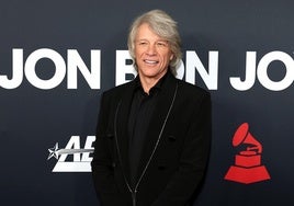 La estrella del rock Jon Bon Jovi salva a una mujer que iba a tirarse de un puente en Estados Unidos