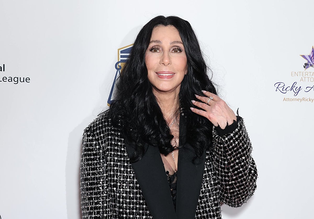 Cher recula en su petición de tutelar a su hijo Elijah Blue Allman de 48 años
