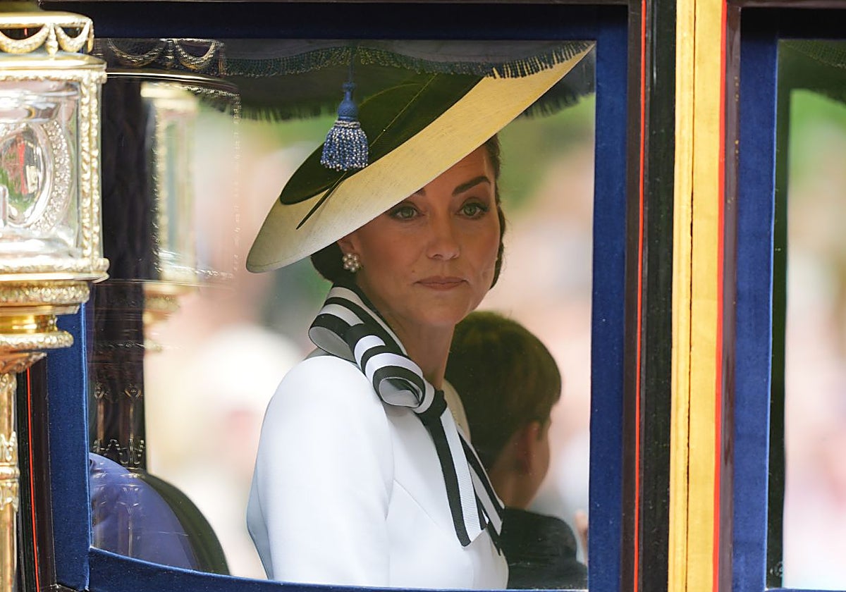 La inesperada reaparición pública de Kate Middleton tras el final de su quimioterapia