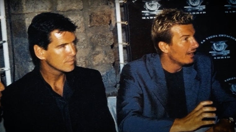 Pierce Brosnan y David Beckham