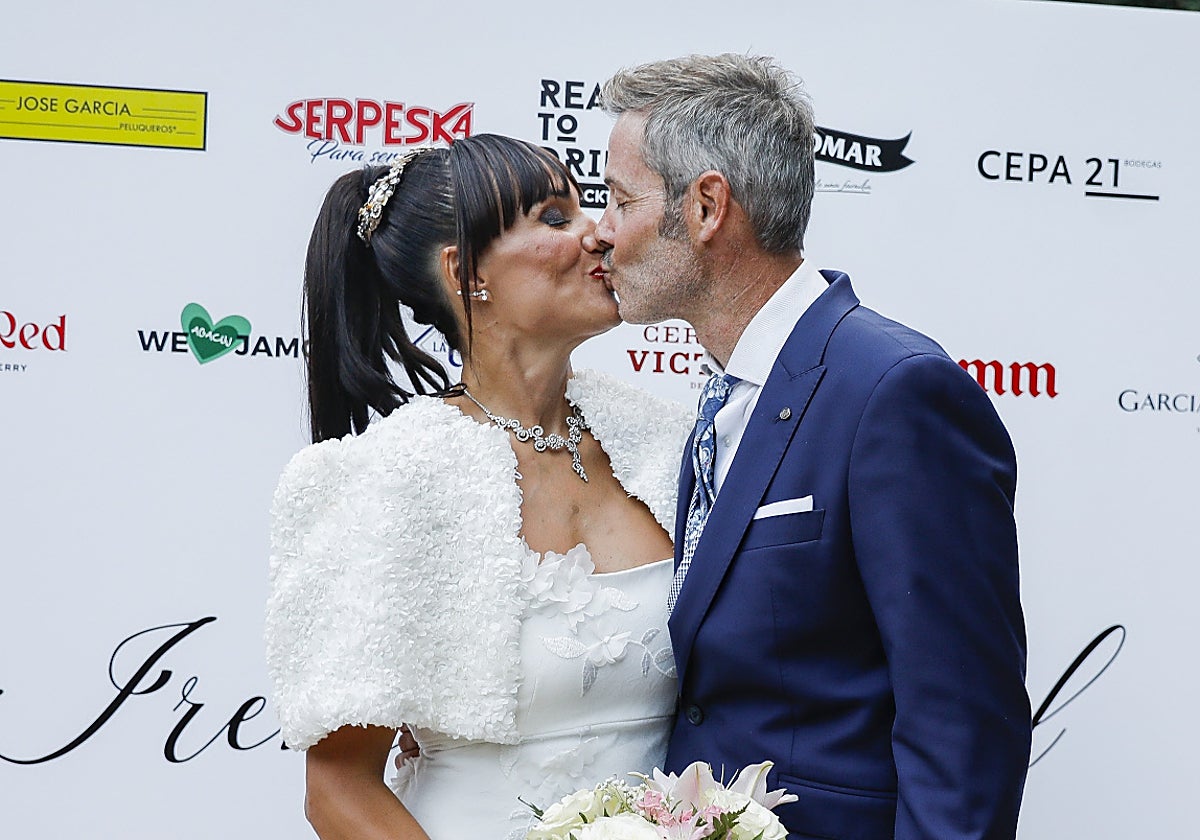 Irene Villa y David Serrato, en su «reboda» del viernes.