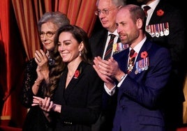 Kate Middleton reaparece por primera vez en público tras haber terminado su tratamiento de quimioterapia