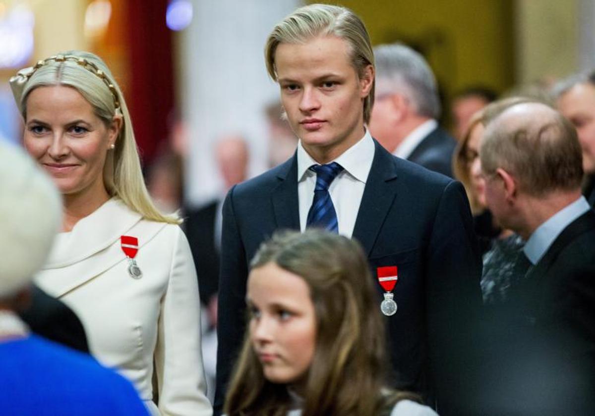 La princesa heredera Mette Marit y su hijo Marius Borg en una imagen de archivo