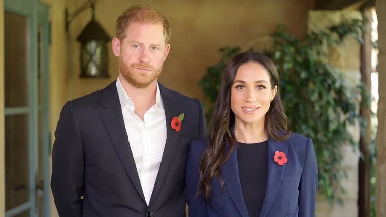 Harry y Meghan emocionan con su postal navideña más personal: así han crecido Archie y Lilibet