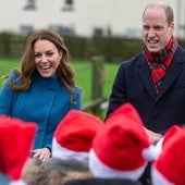 Los Príncipes de Gales felicitan las Navidades con el recuerdo familiar más significativo de su complicado año