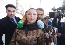 Elisa Mouliaá lleva el 'caso Errejón' al plató de '¡De Viernes!›