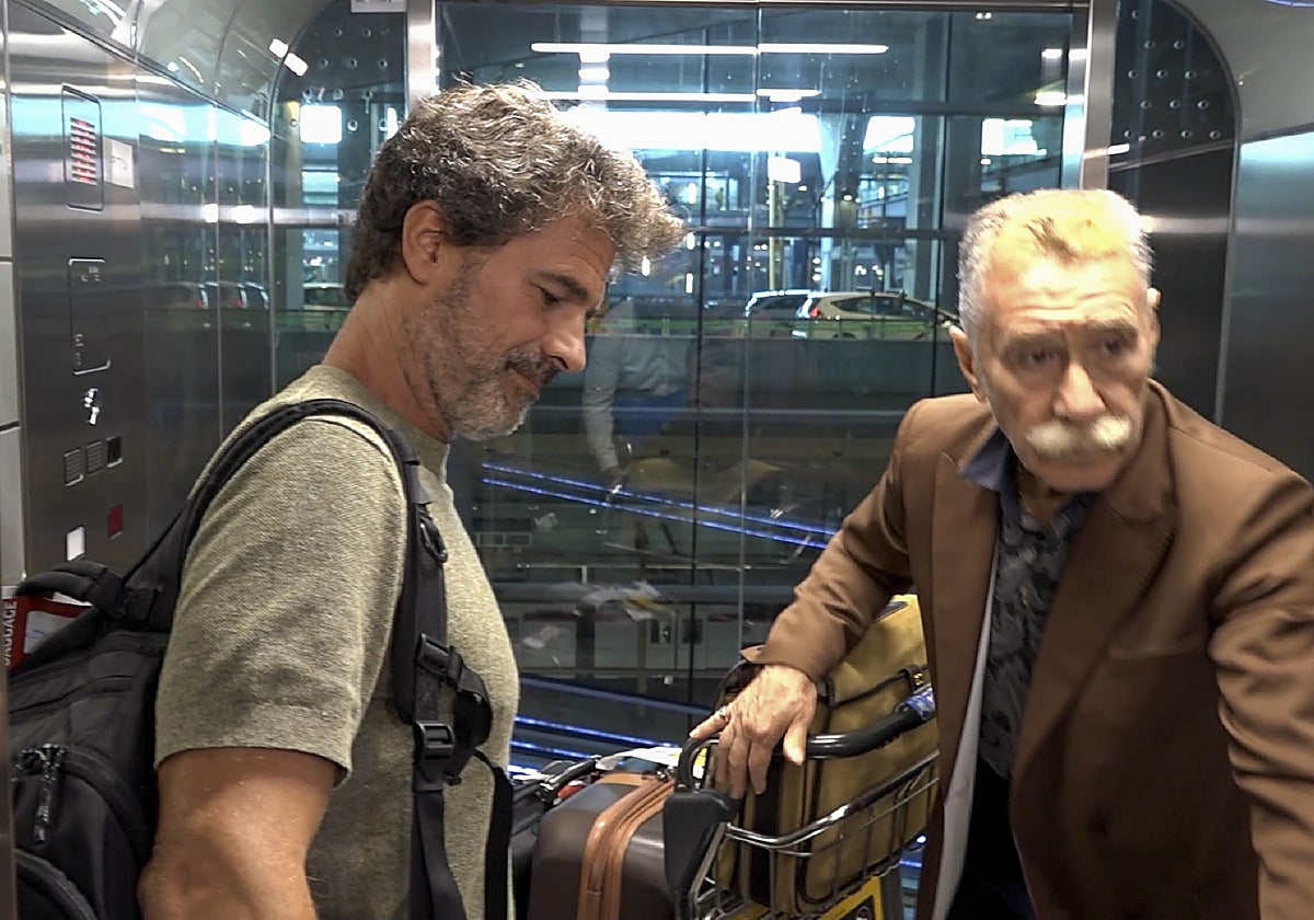 Rodolfo Sancho, padre de Daniel, y Marcos García Montes, su abogado.