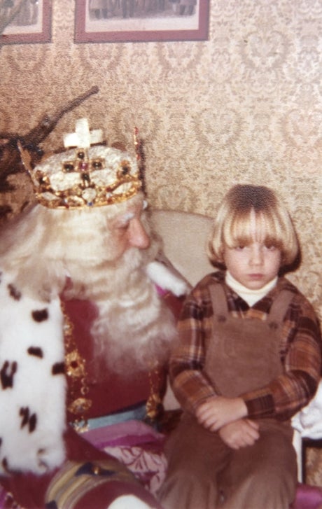 David Valldeperas de niño posa junto a Melchor