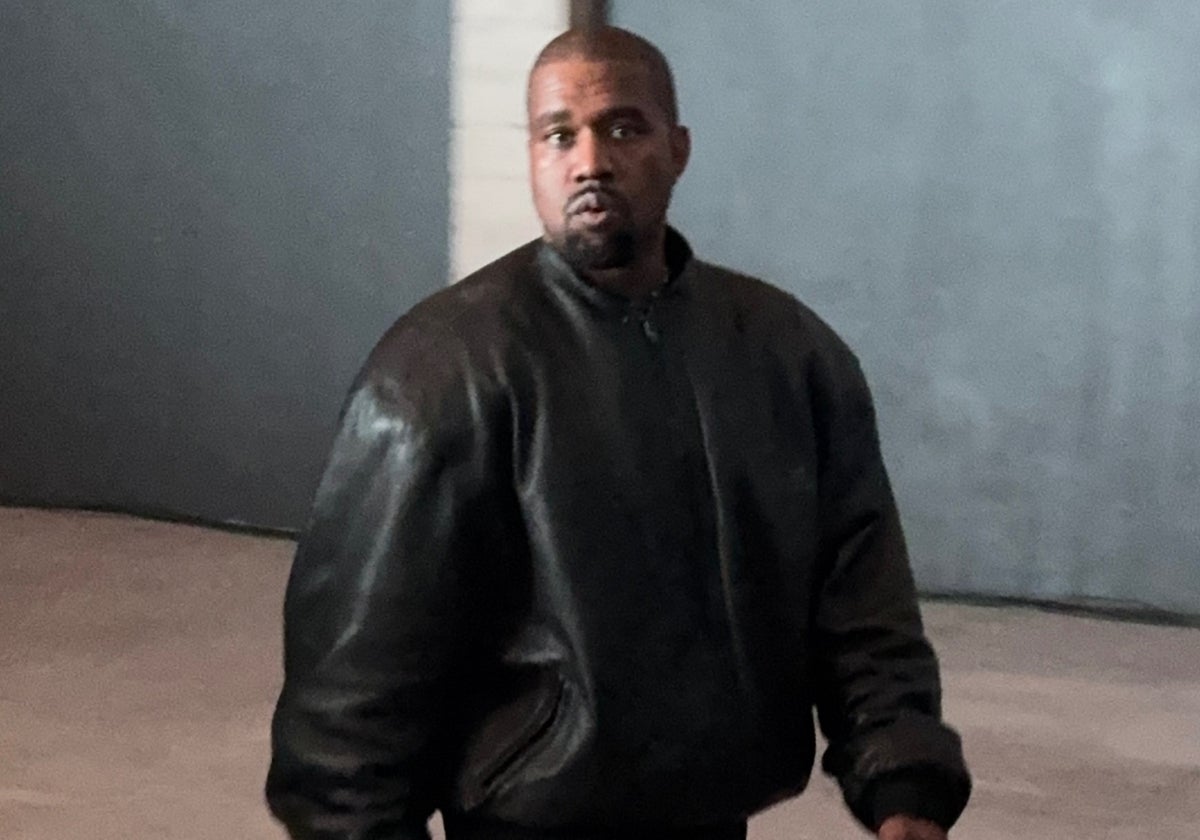 Indignación ante la portada del nuevo disco de Kanye West con una esvástica