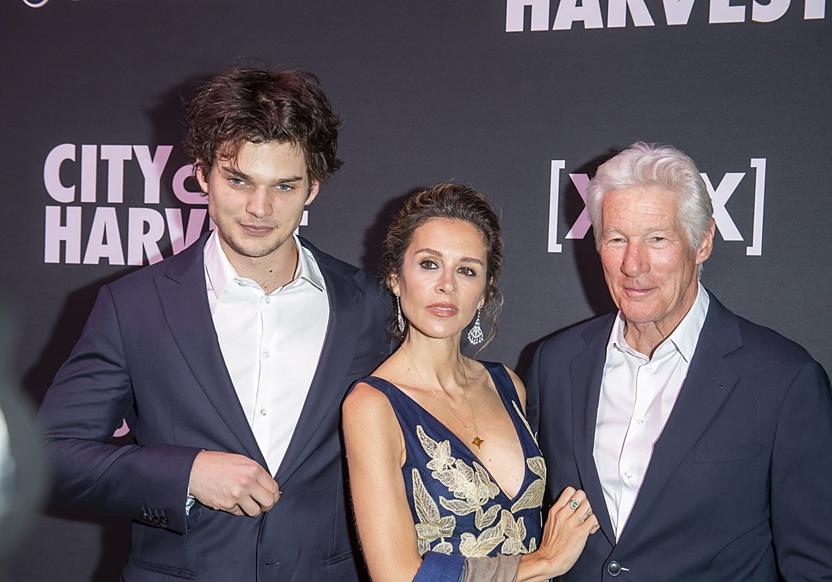 Homer, Alejandra y Richard Gere