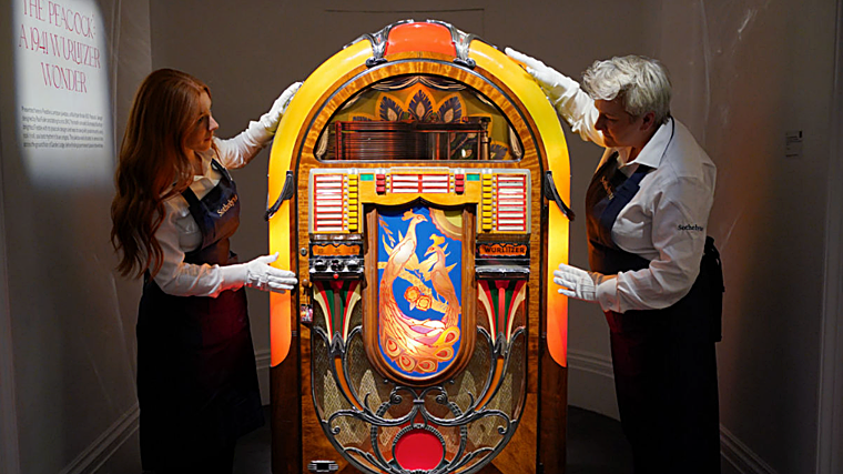 Los objetos de Freddie Mercury: ¿qué motivó a su exprometida a subastarlos y a su hermana a comprarlos en secreto?