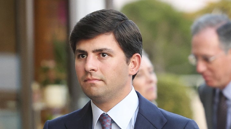 Juan Urquijo será el padrino del primer hijo de José Luis Martínez-Almeida y Teresa Urquijo