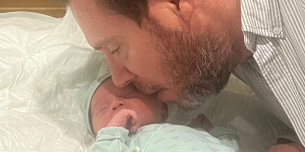 Los tres hijos de Óscar Puente: una chica artista, una más anónima y un primer varón que «continúa la saga»