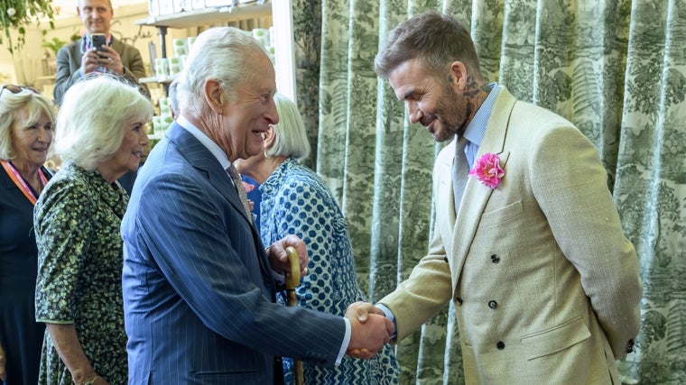 El gesto del Rey Carlos III con David Beckham: sale a la luz su regalo por los 50 años