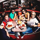 Morat: «Antes salíamos de fiesta después de cada concierto, pero al cumplir los treinta te das cuenta de que ya no se puede»