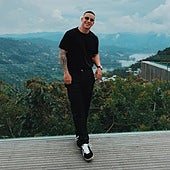La ex de Daddy Yankee pide desacato civil y multa de 4.400 euros diarios contra el cantante