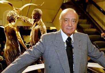 «Mohamed Al Fayed pasó décadas espiando a clientas en los probadores de Harrods», revela un nuevo libro