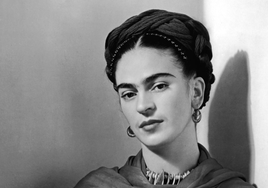 Del dolor al glamour: Frida Kahlo enamora a los famosos con una experiencia única en Madrid