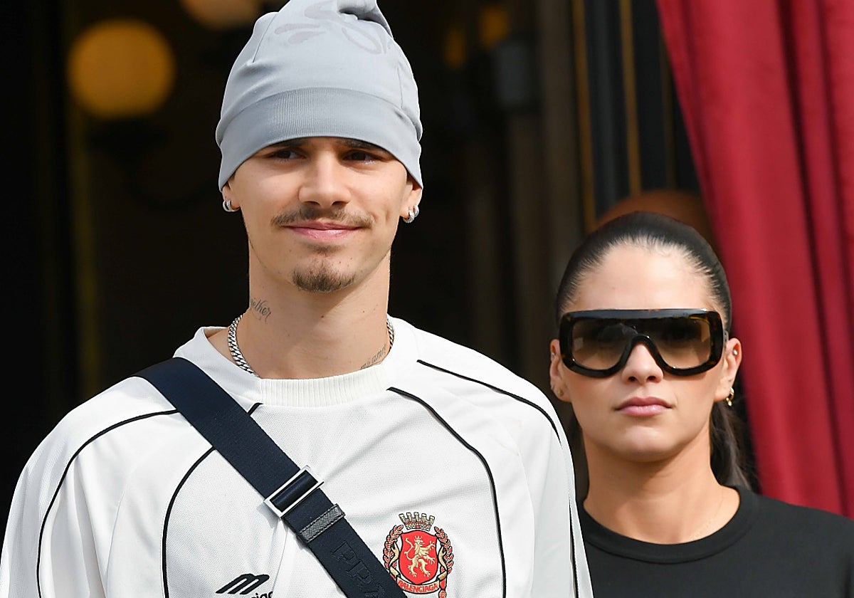 Romeo Beckham y Kim Turnbull, en una imagen reciente.