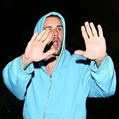 Justin Bieber estalla contra los paparazzi en Malibú: «Estoy al límite de mi paciencia»