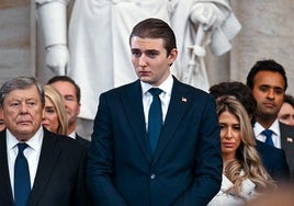 Barron Trump, el hijo menor de Donald Trump, se hace con 40 millones con las criptomonedas a sus 19 años