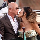 ¿Y si resulta que Jeff Bezos y Lauren Sanchez ya se han casado?