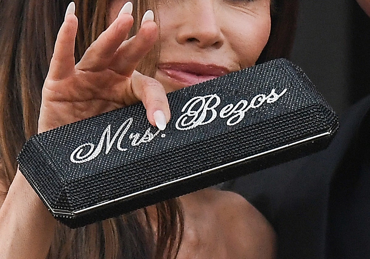 Lauren Sanchez, al abandonar su hotel de Venecia.