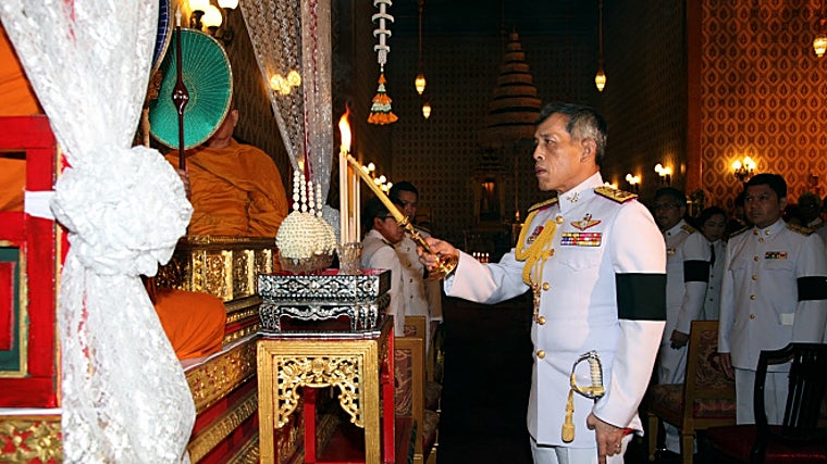 Así es Rama X, el polémico rey tailandés que podría cambiar el destino de Daniel Sancho