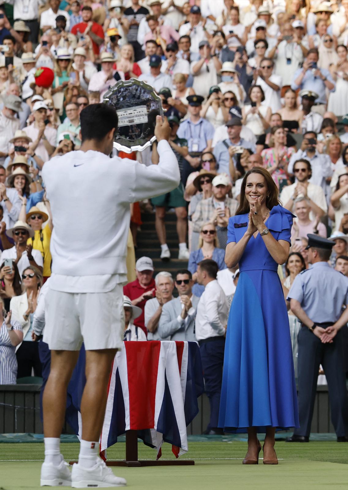 Carlos Alcaraz y Kate Middleton tras la final de Wimbledon 2025