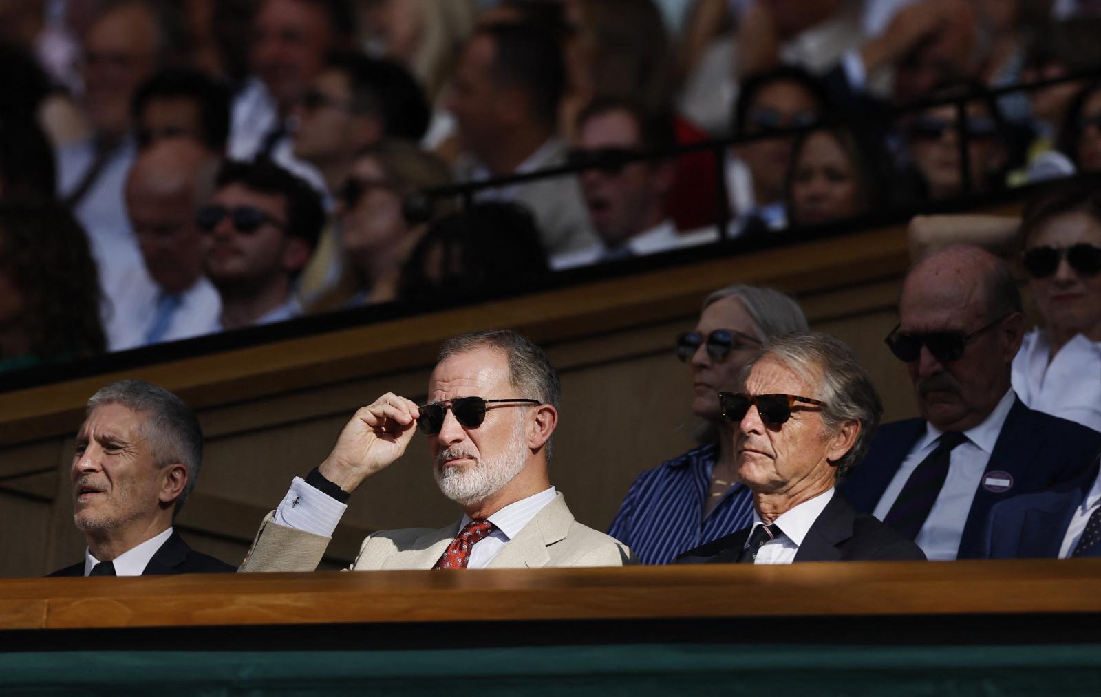 El Rey Felipe VI junto al ministro del Interior Fernando Grande-Marlaska