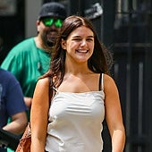 ¿Seguirá los pasos de sus padres? Suri Cruise, una joven universitaria con línea directa a Hollywood