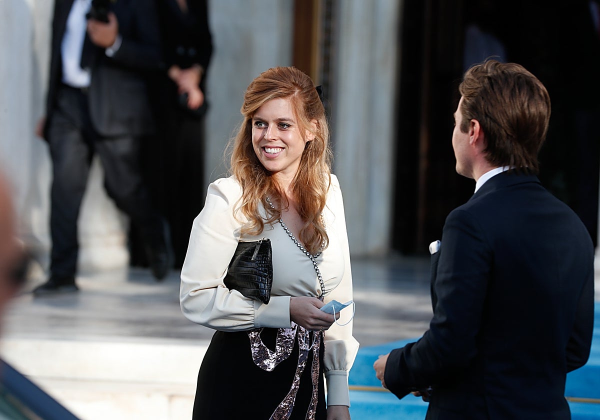 Beatriz de York junto a su esposo