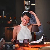 Selena Gómez despide su soltería y da paso a una nueva era en su vida